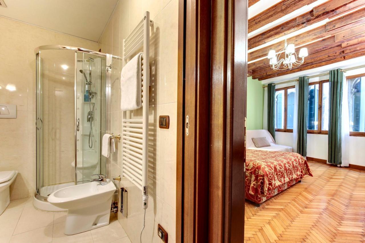 San Marco Superior Apartments By Wonderful Italy Velence Kültér fotó