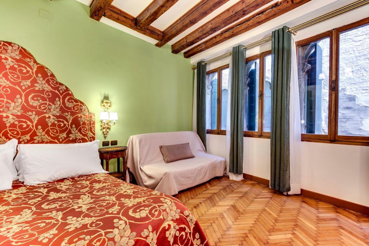 San Marco Superior Apartments By Wonderful Italy Velence Kültér fotó